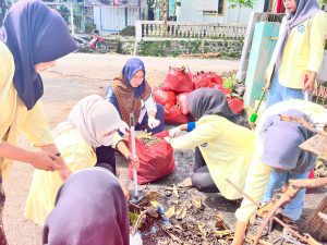 posko ii masukin sampah