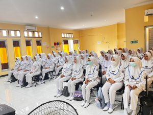 Politeknik Muhammad Dahlan Serahkan Mahasiswa untuk Praktik KDPK di RSUD Dompu Tahun 2026 whatsapp image 2026 07 27 at 00.24.58 (1)