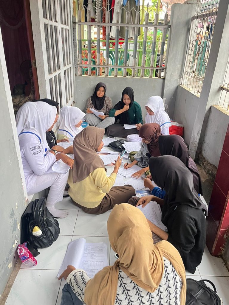 tabulasi kelompok besaar