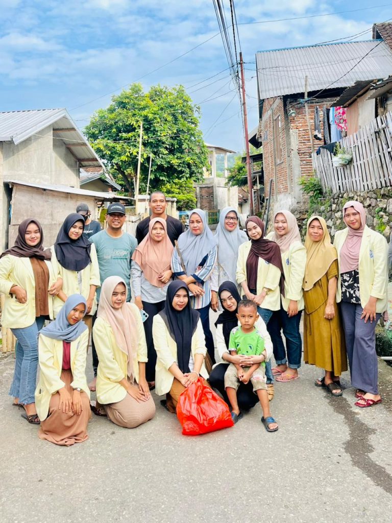 posko v bersama warga