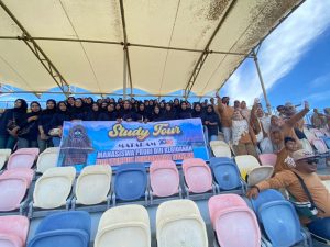 Pererat Kebersamaan dan Refreshing, Mahasiswa PKK I D-III Kebidanan Politeknik Muhammad Dahlan Study Tour ke Lombok