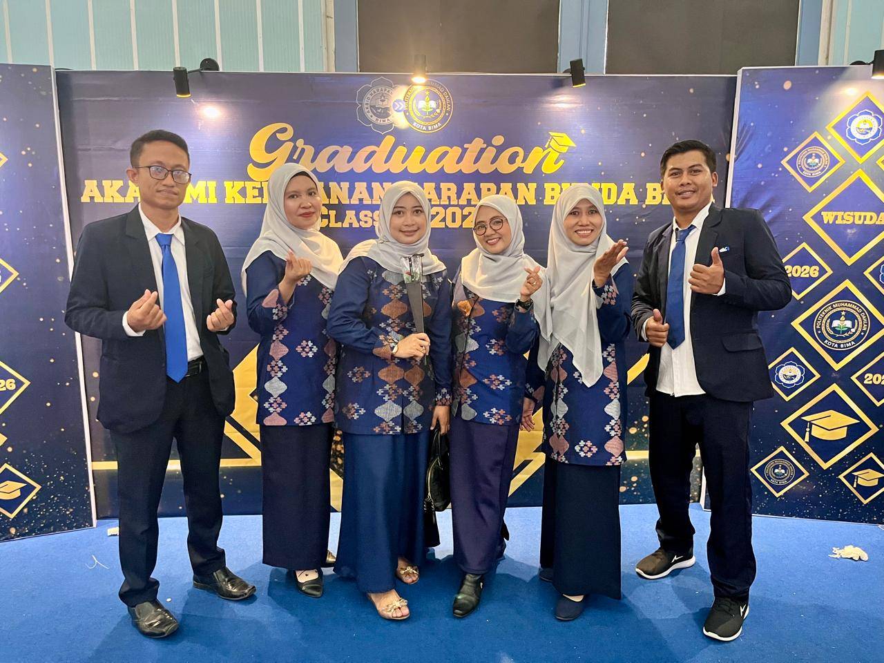 wisuda promkes
